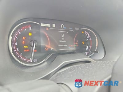 Zdjęcie 9 z 13 samochodu: 2024 TOYOTA RAV4 XLE PREMIUM VIN:2T3A1RFVXRC422165 - miniatura