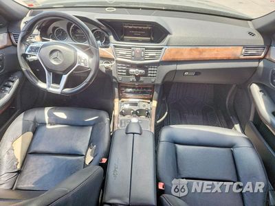 Zdjęcie 8 z 12 samochodu: 2013 MERCEDES-BENZ E 350 4MATIC VIN:WDDHF8JB9DA678588 - miniatura