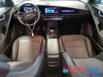 Zdjęcie 8 z 14 samochodu: 2024 KIA NIRO WIND VIN:KNDCR3L14R5114284 - miniatura