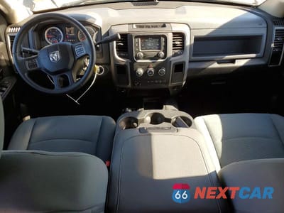 Zdjęcie 8 z 12 samochodu: 2017 RAM 3500 ST VIN:3C63R3CL7HG550109 - miniatura