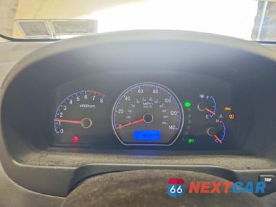 Zdjęcie 9 z 12 samochodu: 2009 HYUNDAI ELANTRA GLS VIN:KMHDU46D39U601668 - miniatura