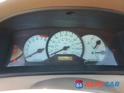 Zdjęcie 9 z 12 samochodu: 2003 TOYOTA COROLLA LE VIN:2T1BR32E33C073396 - miniatura