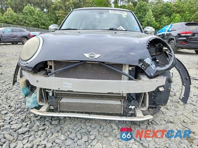 Piąte zdjęcie samochodu w środku: 2015 MINI COOPER VIN:WMWXM5C52FT974302 - miniatura