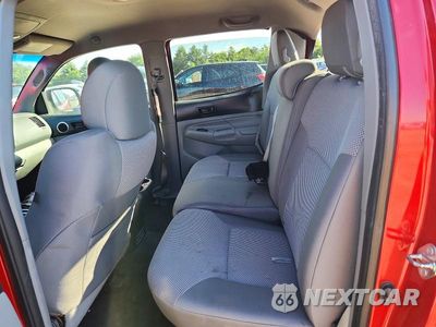 Zdjęcie 10 z 12 samochodu: 2015 TOYOTA TACOMA V6 VIN:3TMLU4EN6FM170477 - miniatura