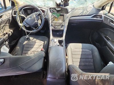 Zdjęcie 8 z 12 samochodu: 2020 FORD FUSION SE VIN:3FA6P0HD5LR191664 - miniatura