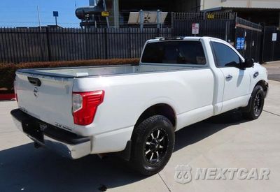 Trzecie zdjęcie samochodu z tyłu: 2017 NISSAN TITAN SV VIN:1N6AA1R87HN548279 - miniatura