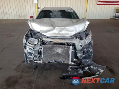 Piąte zdjęcie samochodu w środku: 2015 CHEVROLET CRUZE LT VIN:1G1PC5SBXF7149557 - miniatura