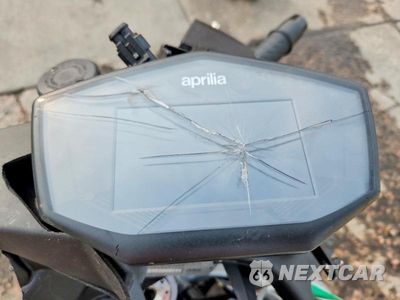 Zdjęcie 7 z 9 samochodu: 2024 APRILIA RS 660 EXTREMA VIN:ZD4KSUR05RS000644 - miniatura