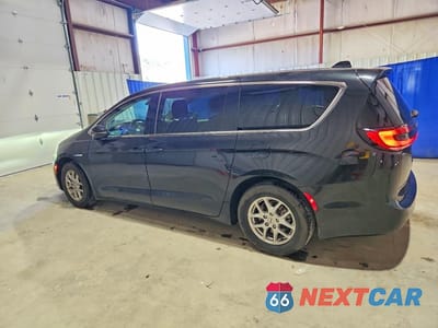 Drugie zdjęcie samochodu z przodu: 2023 CHRYSLER PACIFICA TOURING L VIN:2C4RC1BG5PR623368 - miniatura
