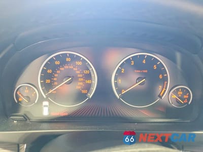 Zdjęcie 9 z 13 samochodu: 2015 BMW X5 XDRIVE35I VIN:5UXKR0C59F0K69255 - miniatura