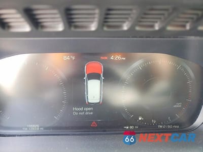 Zdjęcie 9 z 13 samochodu: 2018 VOLVO XC90 T6 VIN:YV4A22PK3J1194226 - miniatura