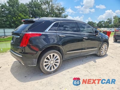 Trzecie zdjęcie samochodu z tyłu: 2018 CADILLAC XT5 PLATINUM VIN:1GYKNGRS6JZ167400 - miniatura