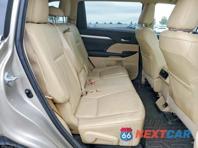 Zdjęcie 11 z 14 samochodu: 2015 TOYOTA HIGHLANDER XLE VIN:5TDJKRFH0FS083130 - miniatura
