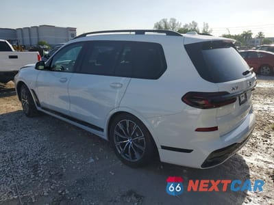 Drugie zdjęcie samochodu z przodu: 2025 BMW X7 XDRIVE40I VIN:5UX23EM09S9W48991 - miniatura