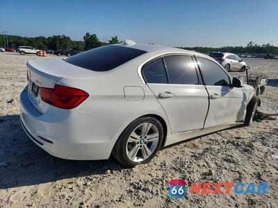 Trzecie zdjęcie samochodu z tyłu: 2018 BMW 330 XI VIN:WBA8D9G55JNU67302 - miniatura