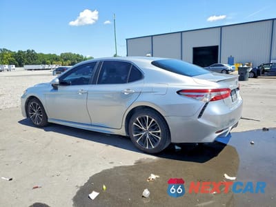Drugie zdjęcie samochodu z przodu: 2018 TOYOTA CAMRY SE VIN:4T1B11HKXJU029254 - miniatura