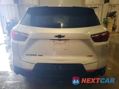 Zdjęcie 6 z 13 samochodu: 2019 CHEVROLET BLAZER RS VIN:3GNKBJRS3KS656399 - miniatura