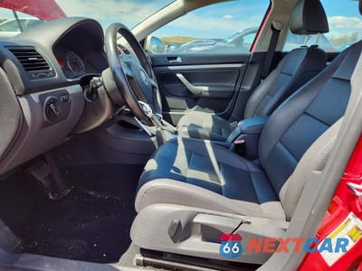 Zdjęcie 7 z 12 samochodu: 2009 VOLKSWAGEN JETTA VIN:3VWRZ71K79M036720 - miniatura