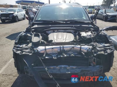 Piąte zdjęcie samochodu w środku: 2019 PORSCHE MACAN VIN:WP1AA2A54KLB03414 - miniatura
