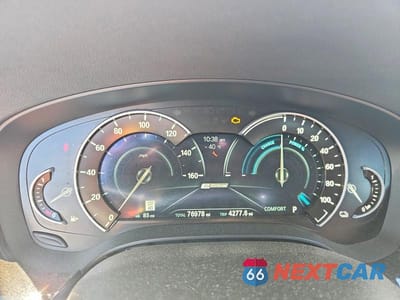 Zdjęcie 9 z 12 samochodu: 2019 BMW 530XE VIN:WBAJB1C50KB376827 - miniatura