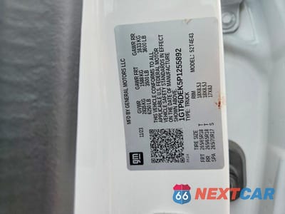 Zdjęcie 12 z 12 samochodu: 2023 GMC CANYON AT4 VIN:1GTP6DEK5P1255892 - miniatura