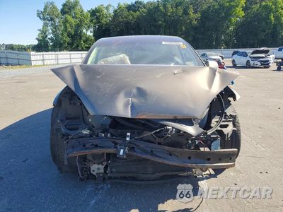 Piąte zdjęcie samochodu w środku: 2016 TESLA MODEL X VIN:5YJXCBE20GF005867 - miniatura