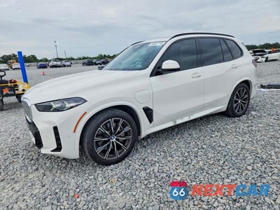 2024 BMW X5 XDRIVE50E 5UX43EU09R9T25625 - główne zdjęcie licytacji z USA - miniatura