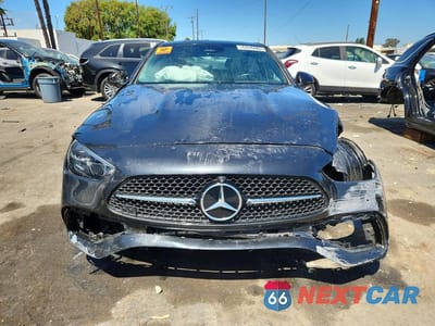 Piąte zdjęcie samochodu w środku: 2023 MERCEDES-BENZ C 300 VIN:W1KAF4GB7PR093256 - miniatura