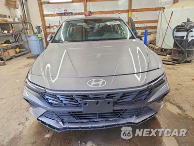 Piąte zdjęcie samochodu w środku: 2024 HYUNDAI ELANTRA SEL VIN:KMHLM4DG6RU809391 - miniatura