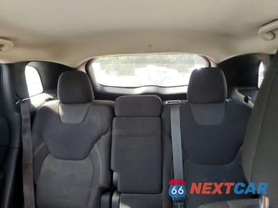 Zdjęcie 10 z 13 samochodu: 2015 JEEP CHEROKEE LATITUDE VIN:1C4PJLCB1FW670981 - miniatura