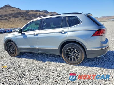Drugie zdjęcie samochodu z przodu: 2020 VOLKSWAGEN TIGUAN SE VIN:3VV2B7AX6LM076705 - miniatura