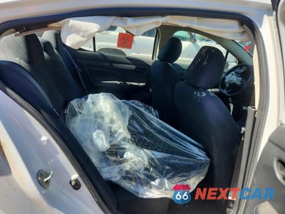 Zdjęcie 10 z 12 samochodu: 2023 NISSAN VERSA S VIN:3N1CN8DV5PL848734 - miniatura
