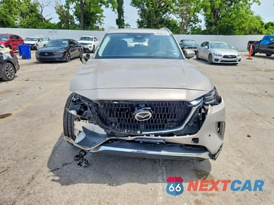 Piąte zdjęcie samochodu w środku: 2024 MAZDA CX-90 PREMIUM VIN:JM3KKDHD1R1167628 - miniatura
