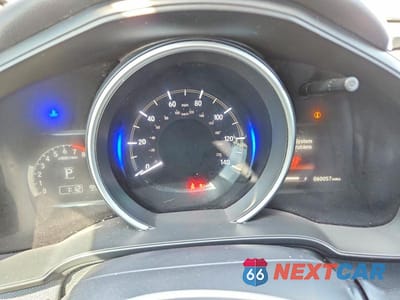 Zdjęcie 9 z 12 samochodu: 2020 HONDA FIT EX VIN:3HGGK5H80LM712396 - miniatura