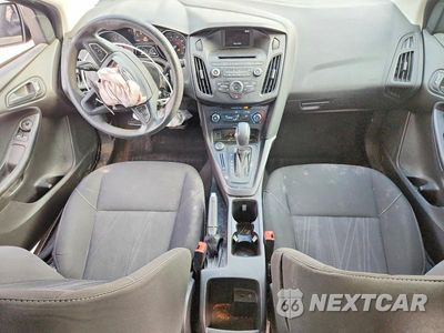 Zdjęcie 8 z 13 samochodu: 2017 FORD FOCUS S VIN:1FADP3E23HL347895 - miniatura