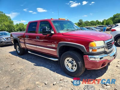 Czwarte zdjęcie samochodu z boku: 2007 GMC SIERRA K2500 HEAVY DUTY VIN:1GTHK23D67F184844 - miniatura