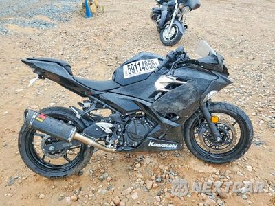 2018 KAWASAKI EX400 JKAEXKH17JDA06749 - główne zdjęcie licytacji z USA - miniatura