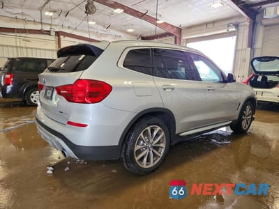 Trzecie zdjęcie samochodu z tyłu: 2019 BMW X3 XDRIVE30I VIN:5UXTR9C51KLE17211 - miniatura