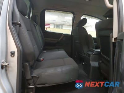 Zdjęcie 10 z 12 samochodu: 2010 NISSAN TITAN SE VIN:1N6AA0EC4AN307676 - miniatura
