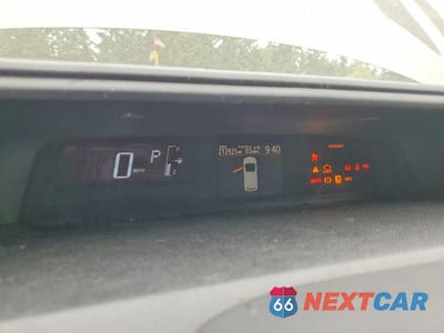 Zdjęcie 9 z 13 samochodu: 2016 TOYOTA PRIUS C TWO VIN:JTDKDTB35G1133069 - miniatura