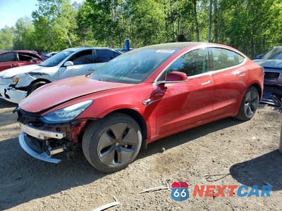 2019 TESLA MODEL 3 5YJ3E1EA5KF414286 - główne zdjęcie licytacji z USA - miniatura