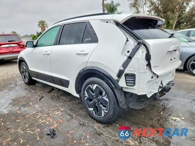 Drugie zdjęcie samochodu z przodu: 2023 KIA NIRO WIND VIN:KNDCR3L12P5021387 - miniatura