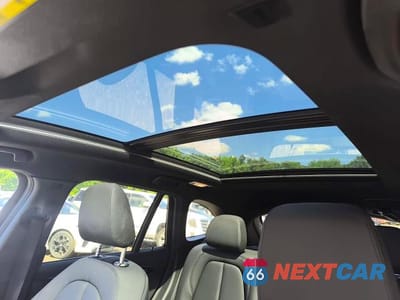 Zdjęcie 10 z 14 samochodu: 2022 BMW X1 XDRIVE28I VIN:WBXJG9C05N5U59330 - miniatura
