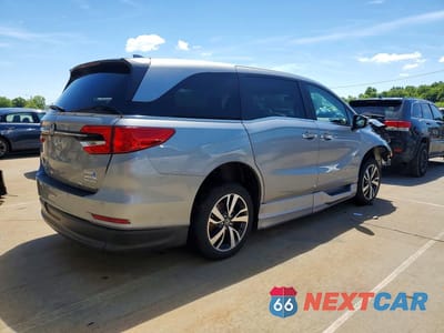 Trzecie zdjęcie samochodu z tyłu: 2024 HONDA ODYSSEY TOURING VIN:5FNRL6H8XRB007774 - miniatura