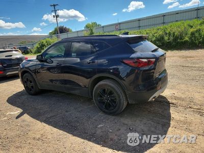 Drugie zdjęcie samochodu z przodu: 2021 CHEVROLET BLAZER 2LT VIN:3GNKBCR44MS529113 - miniatura