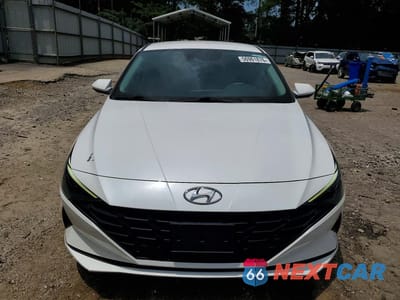 Piąte zdjęcie samochodu w środku: 2021 HYUNDAI ELANTRA SE VIN:5NPLL4AG5MH034693 - miniatura