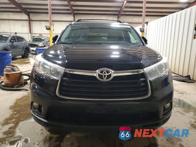 Piąte zdjęcie samochodu w środku: 2015 TOYOTA HIGHLANDER XLE VIN:5TDJKRFH7FS201576 - miniatura