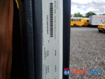 Zdjęcie 10 z 10 samochodu: 2019 VOLVO VNL SEMI TRUCK VIN:4V4NC9EH3KN221831 - miniatura