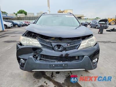 Piąte zdjęcie samochodu w środku: 2013 TOYOTA RAV4 XLE VIN:2T3WFREV9DW043707 - miniatura