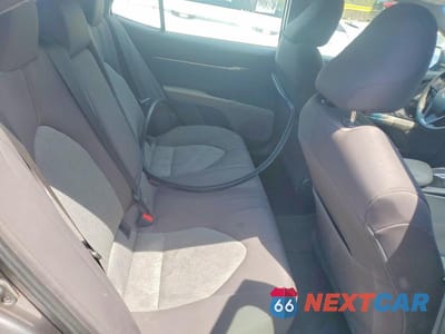 Zdjęcie 10 z 12 samochodu: 2019 TOYOTA CAMRY LE VIN:4T1B11HK9KU773090 - miniatura